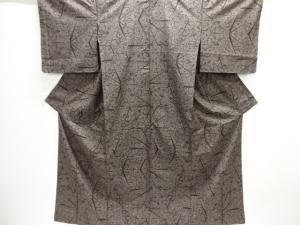 未使用品　麻の葉に花模様織り出し本場泥大島紬着物(7マルキ)